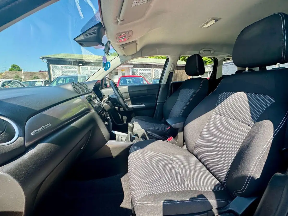 2019-suzuki-vitara-10-boosterjet-sz-t-allgrip-big-58