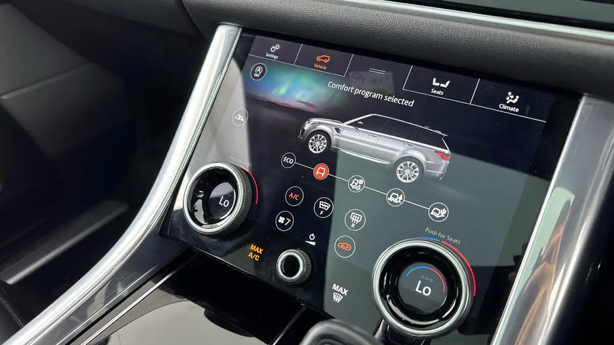 2021-land-rover-range-rover-sport-30-d300-hse-silver-big-19