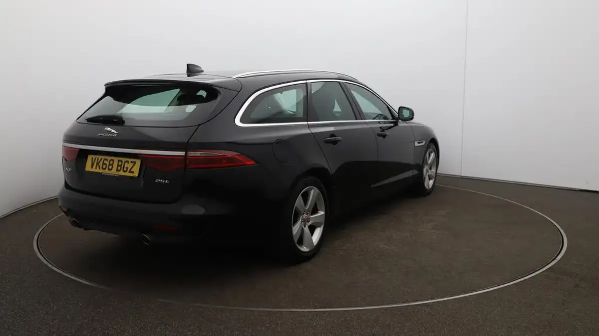 2018-jaguar-xf-20i-portfolio-249ps-sportbrake-5d-1997cc-big-43