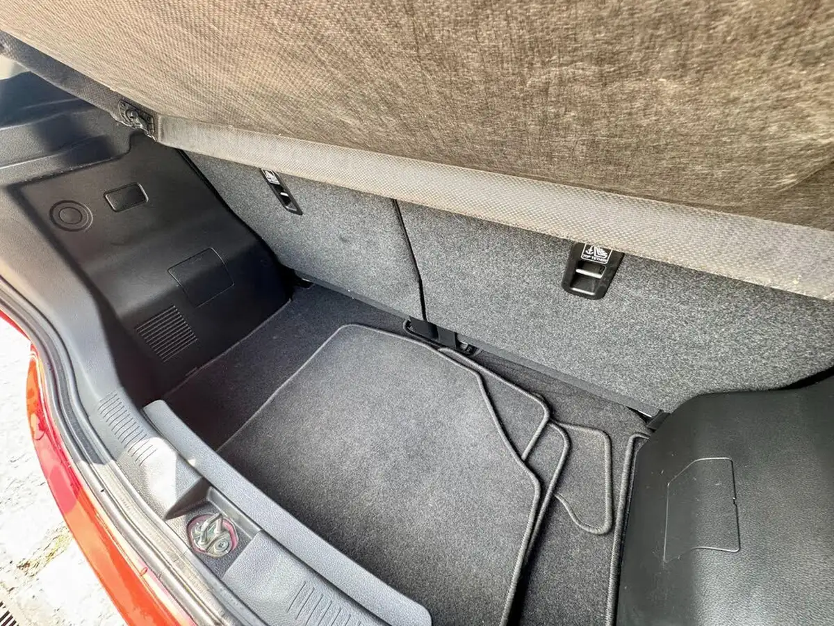2018-suzuki-ignis-12-dualjet-sz-t-big-60