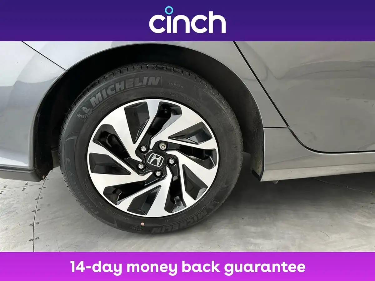 2018-honda-civic-10-vtec-turbo-se-126ps-hatchback-5d-big-18