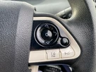 2018-toyota-prius-hybrid-small-28