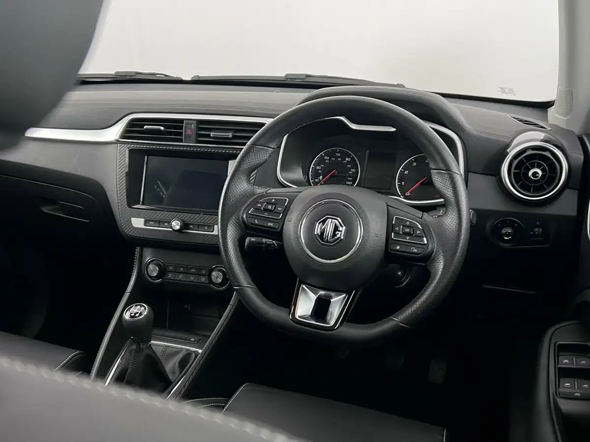 2019-mg-zs-suv-15-vti-tech-exclusive-106ps-big-14