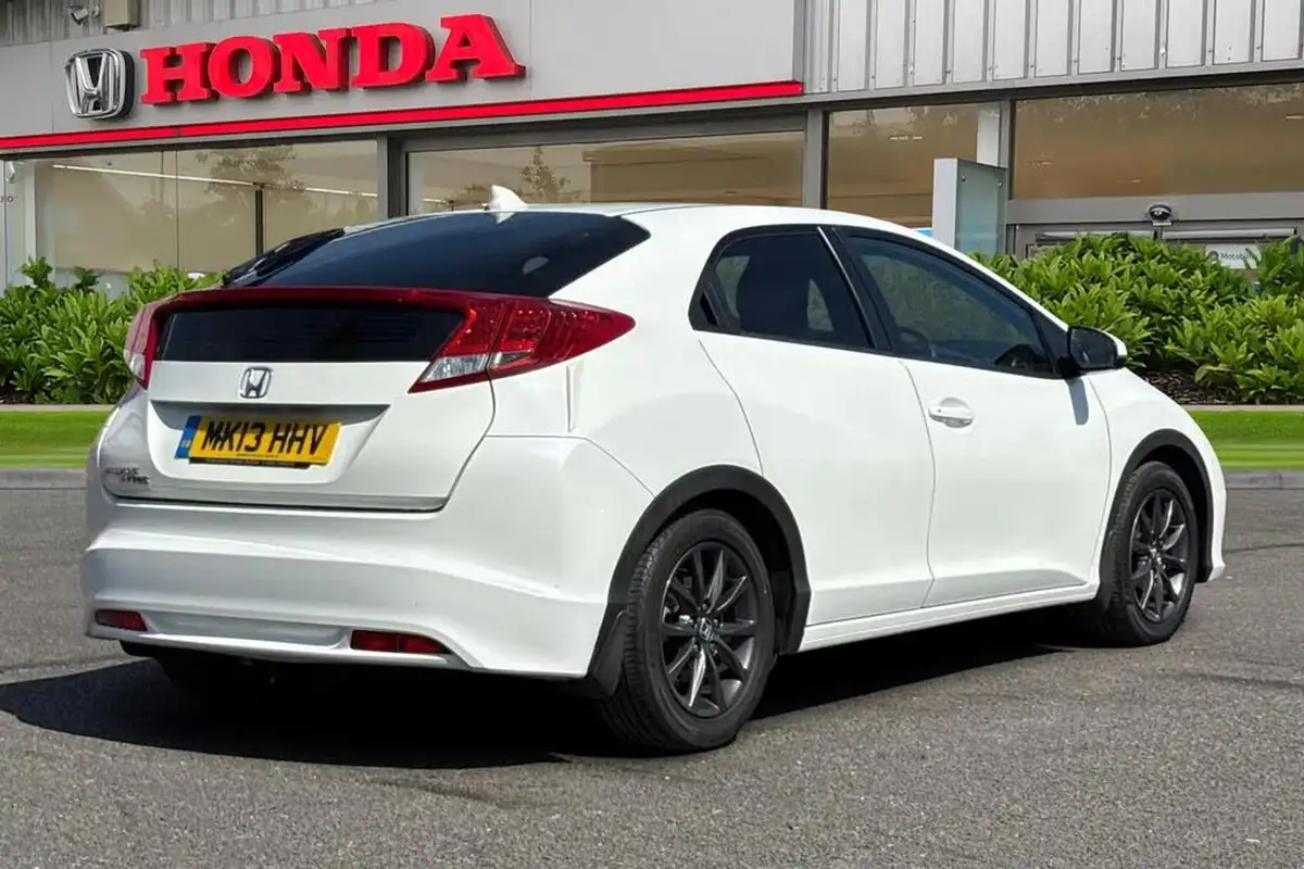 2013-honda-civic-18-se-big-7