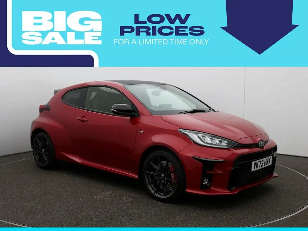 2022-toyota-yaris-16-gr-circuit-pack-big-0