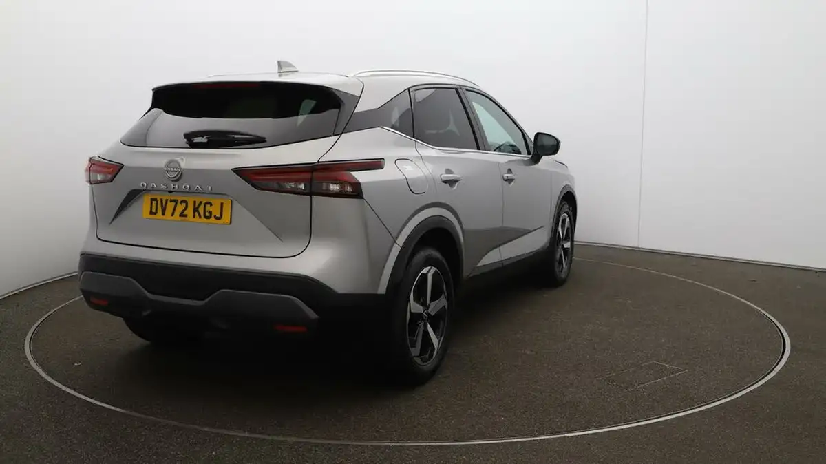2022-nissan-qashqai-13-dig-t-n-connecta-140ps-big-46
