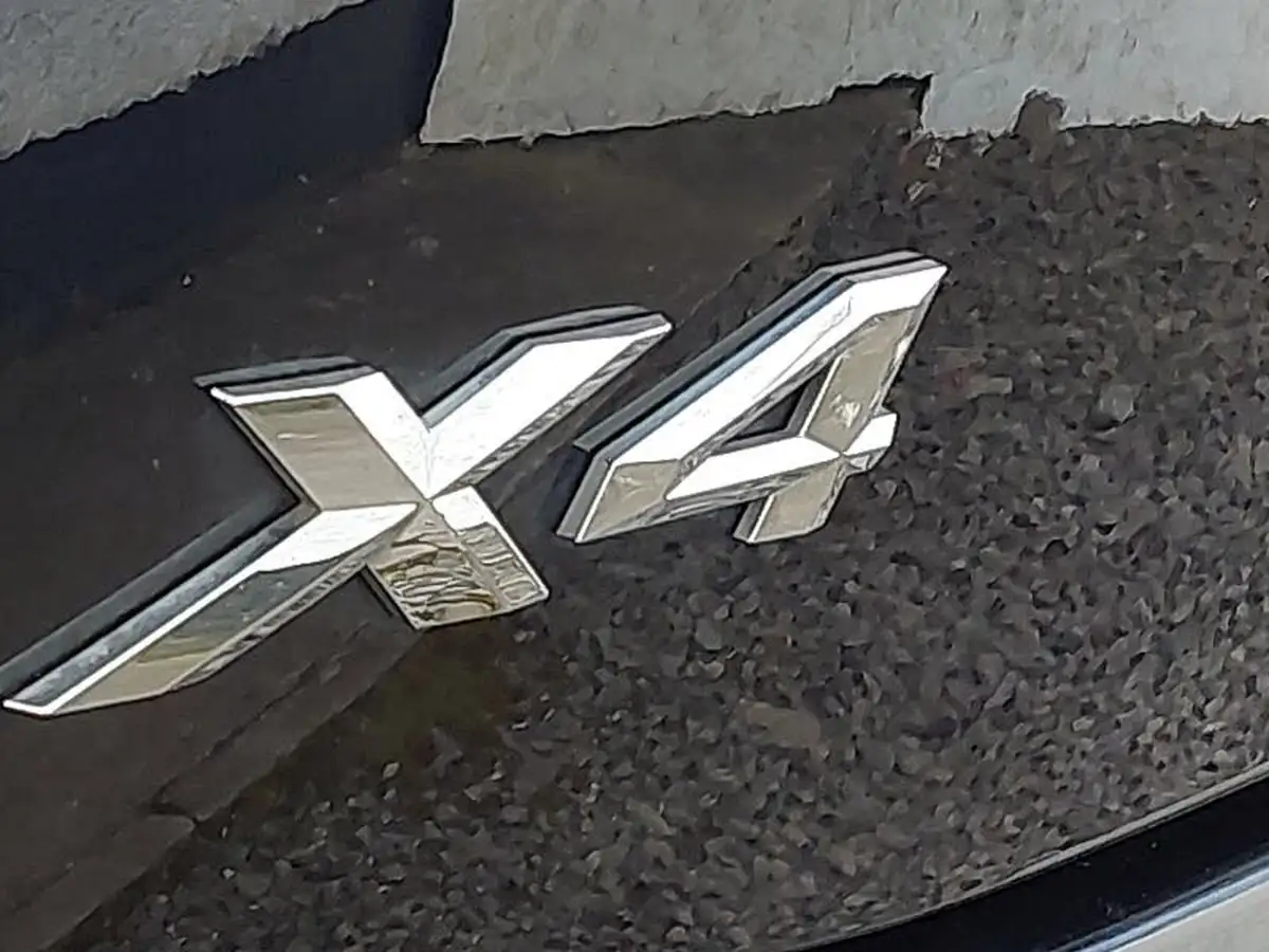 2019-bmw-x4-20td-xdrive20d-m-sport-big-11