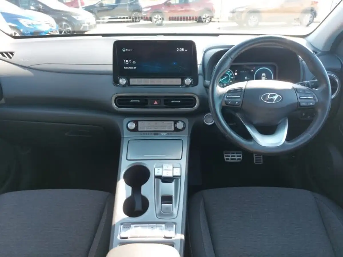 2021-hyundai-kona-e-premium-204ps-64kwh-7kw-obc-big-2