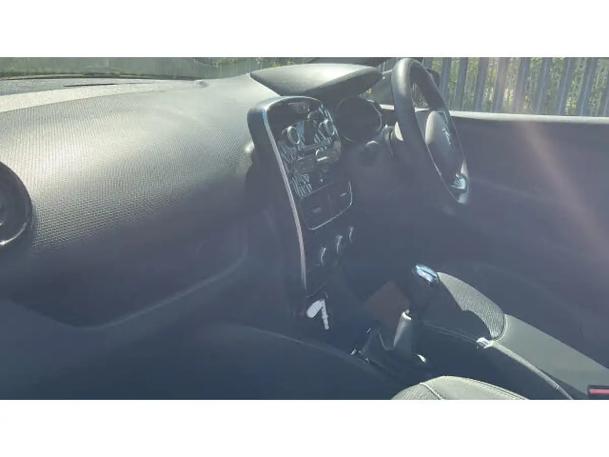 2019-renault-clio-09-tce-play-90ps-big-28