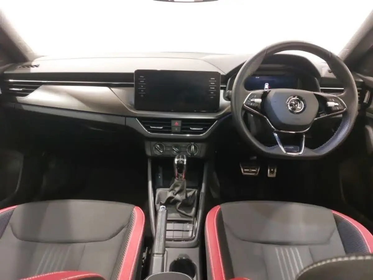 2022-skoda-kamiq-15-tsi-monte-carlo-dsg-big-2