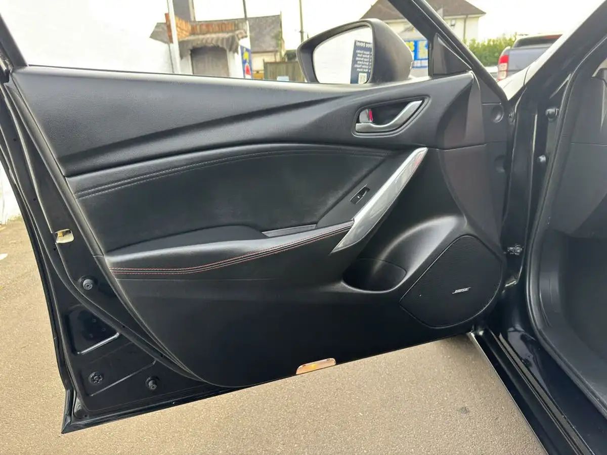 2015-mazda-mazda6-22td-sport-nav-175ps-tourer-5d-big-57
