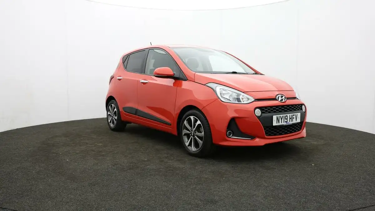 2019-hyundai-i10-12-premium-se-big-38