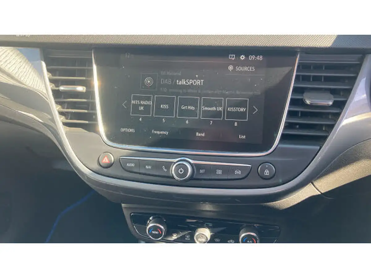 2020-vauxhall-crossland-x-12-elite-nav-83ps-big-11
