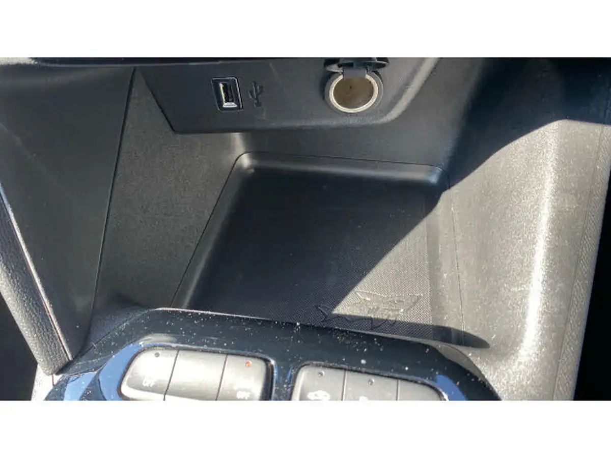 2021-vauxhall-corsa-12i-elite-big-34