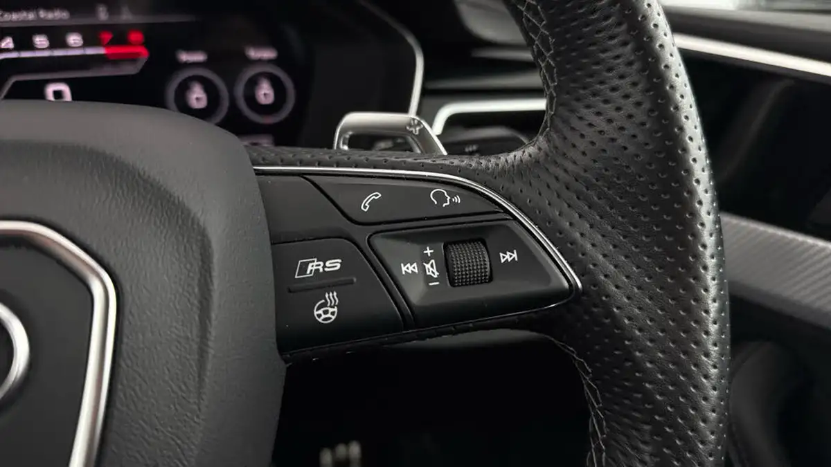 2022-audi-rs5-29-tfsi-coupe-2d-big-24