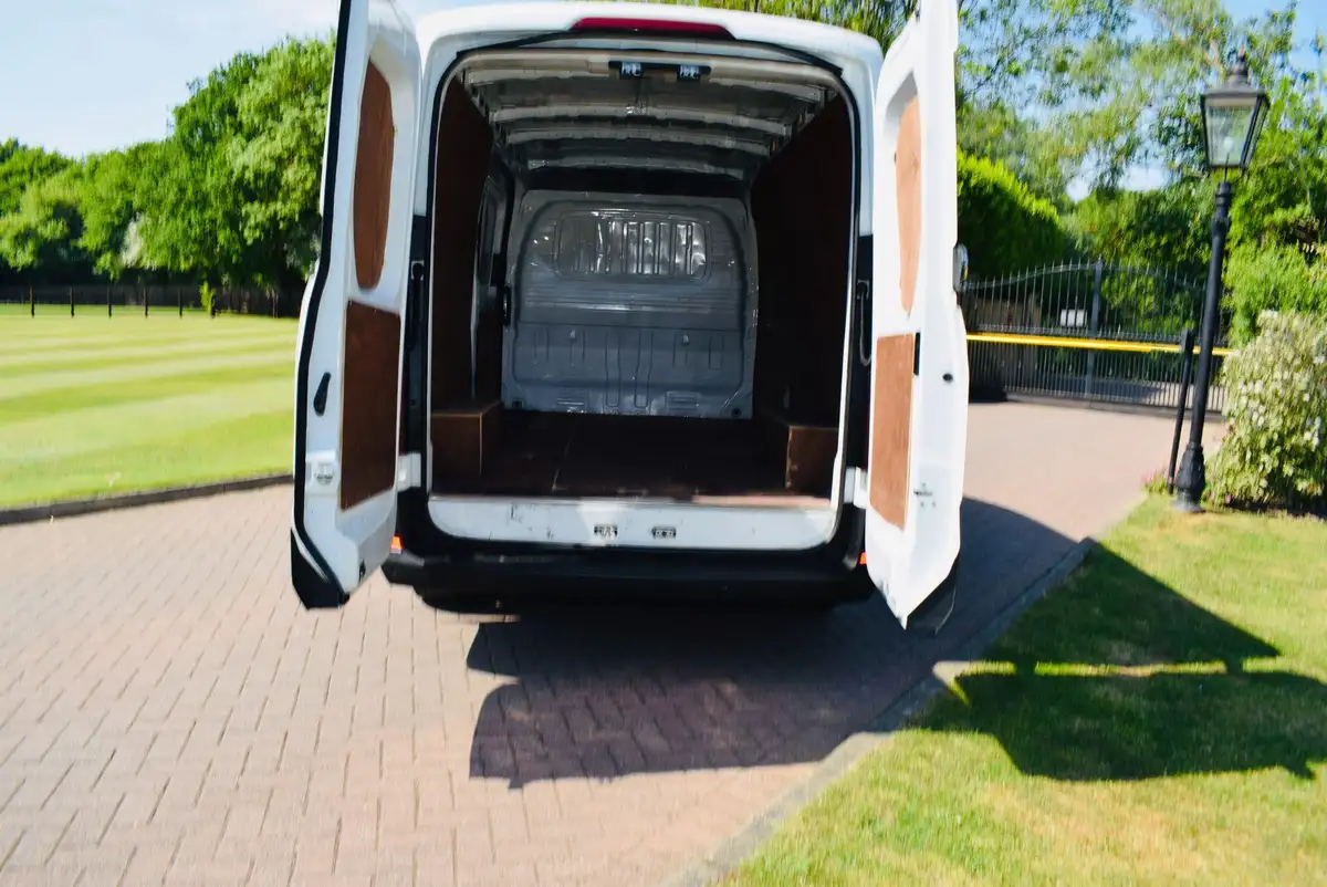 2021-maxus-deliver-9-20tdi-l3h2-big-5