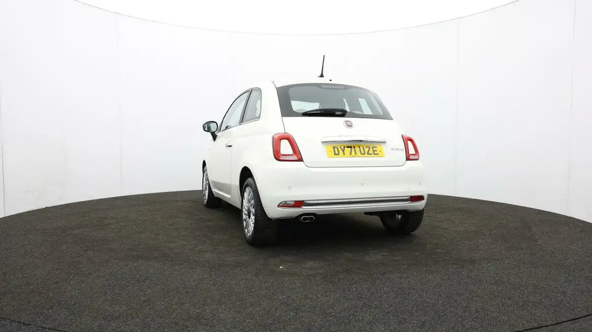 2021-fiat-500-10-dolcevita-big-30
