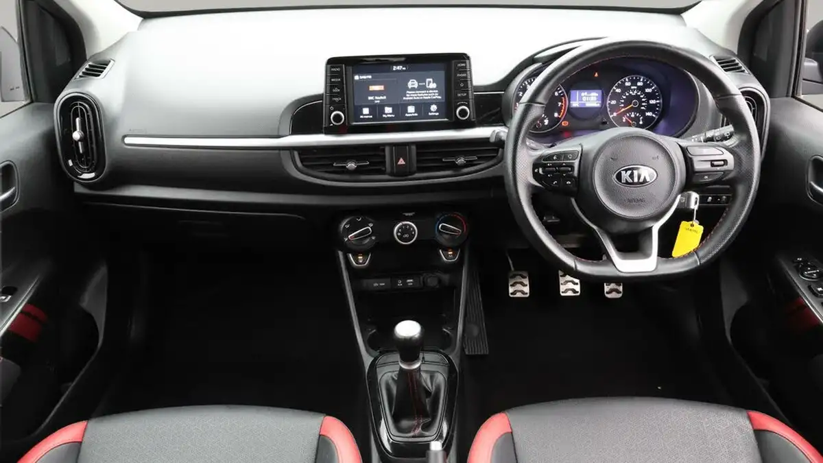 2019-kia-picanto-125-gt-line-big-13