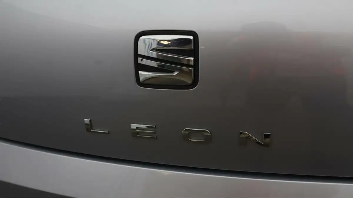 2019-seat-leon-15-tsi-evo-fr-130ps-ss-hatchback-big-19