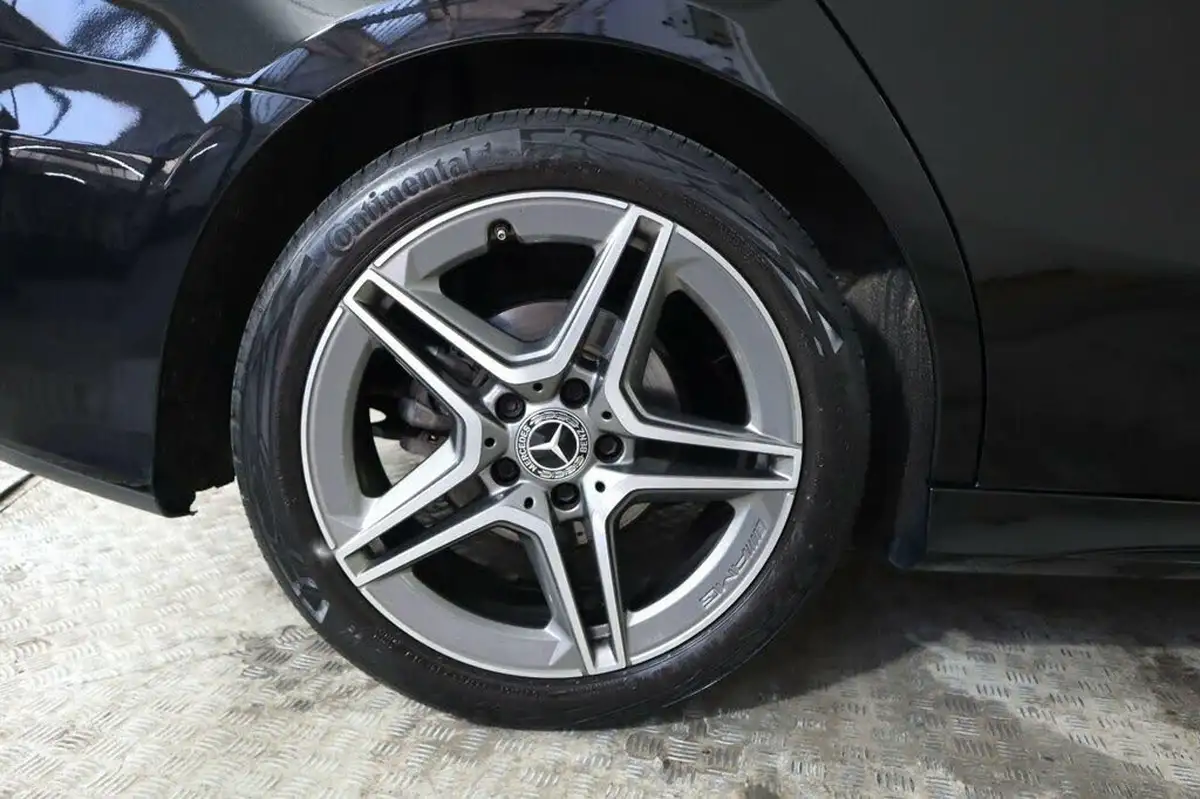 2020-mercedes-benz-a-class-15d-a180d-amg-line-executive-saloon-4d-7g-dct-big-25