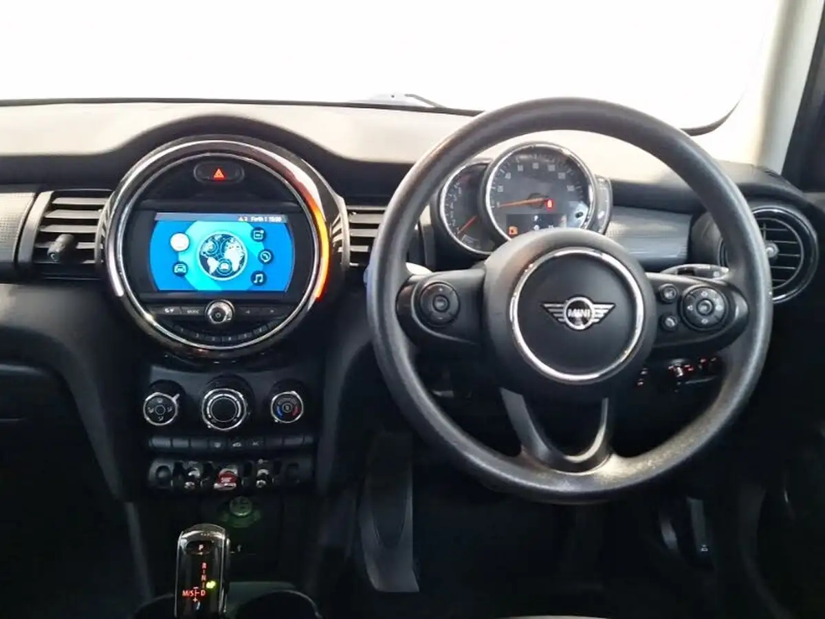 2020-mini-countryman-15-cooper-classic-auto-big-6