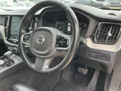 2018-volvo-xc60-20td-d4-inscription-4x4-geartronic-small-8