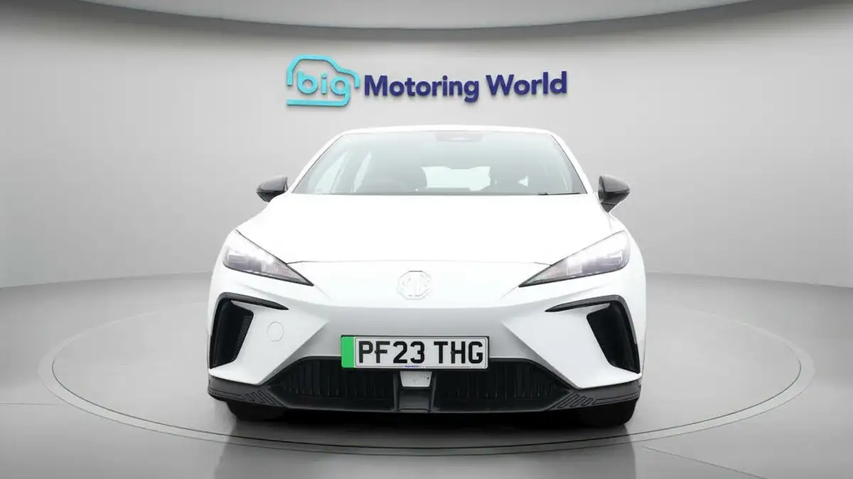 2023-mg-mg4-e-se-ev-203ps-long-big-1