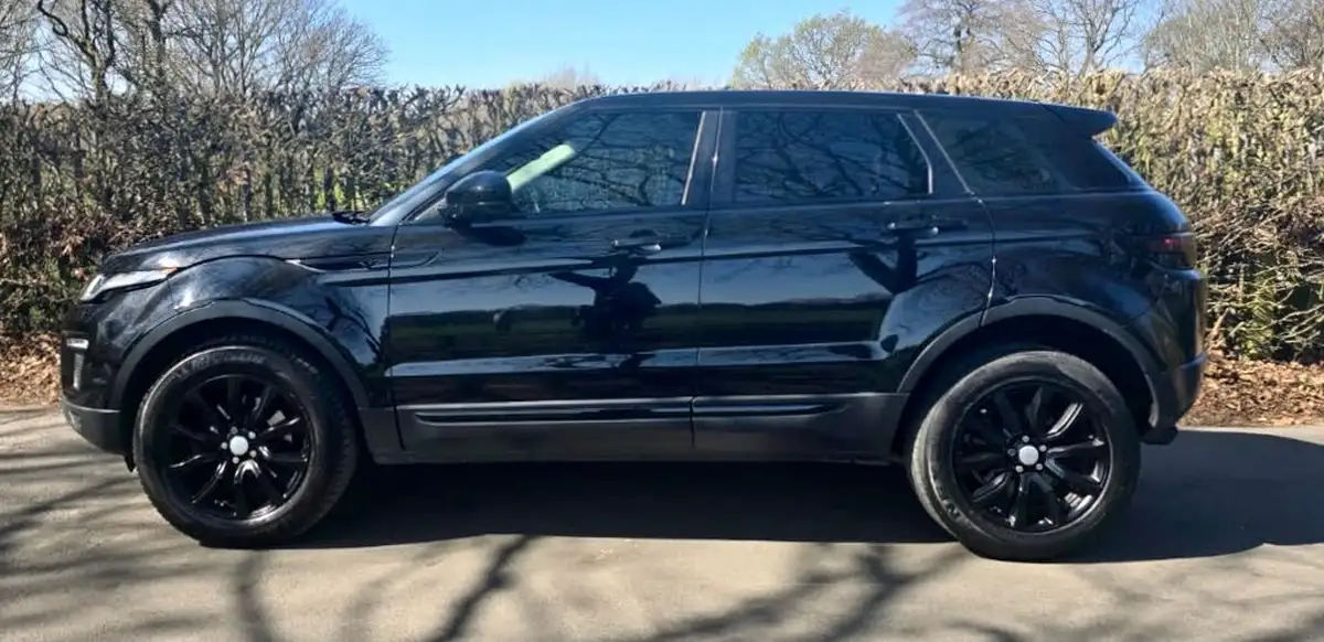 2016-land-rover-range-rover-evoque-20td4-se-tech-ss-hatchback-5d-big-3