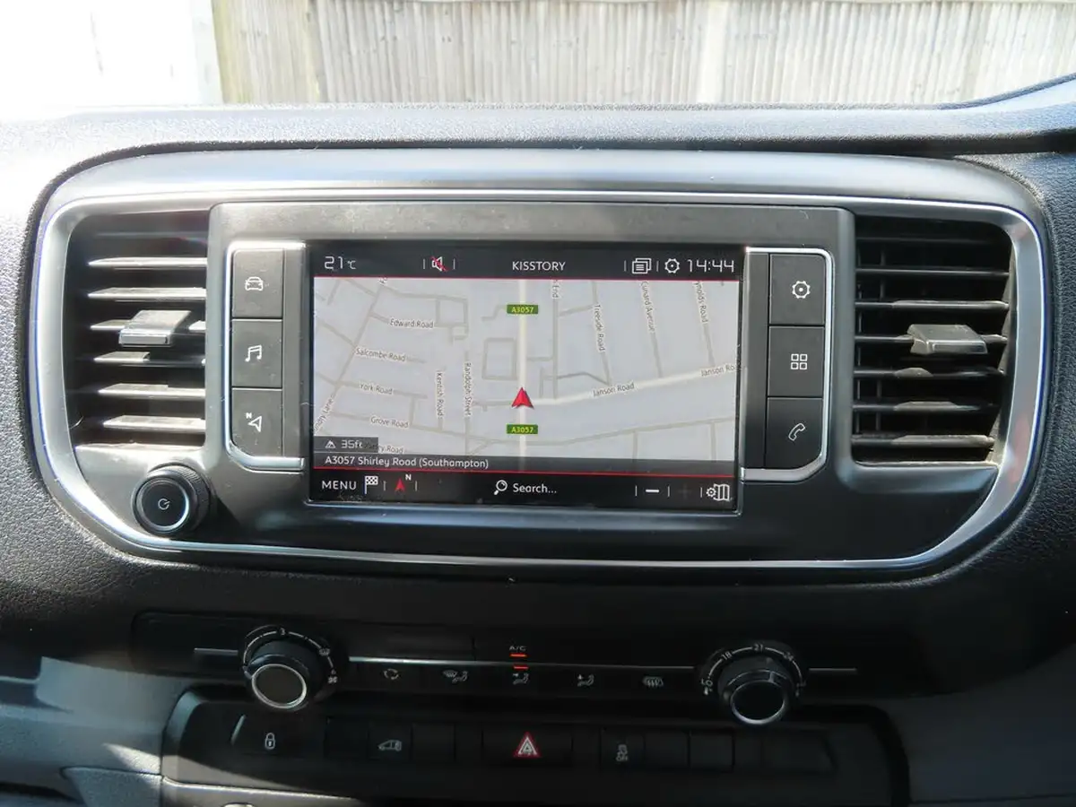 2019-citroen-dispatch-16bluehdi-x-m-1000-115pseu6-ss-big-1