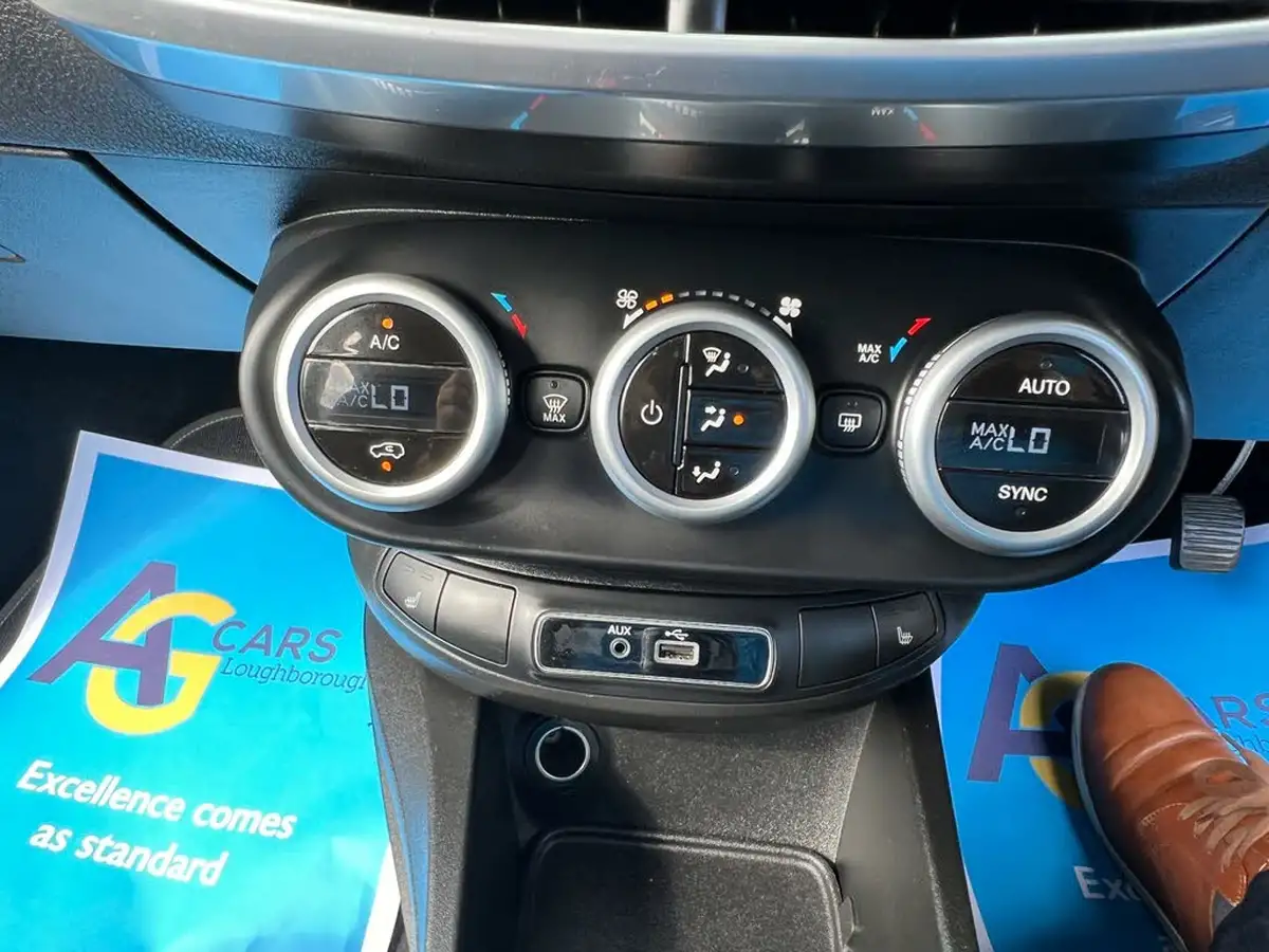 2016-fiat-500x-14-multiair-pop-star-big-32
