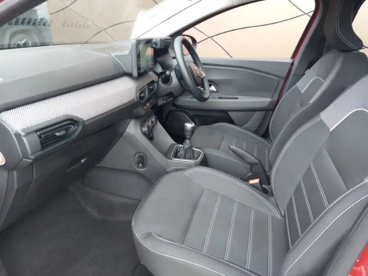 2022-dacia-sandero-10-tce-comfort-90bhp-big-4