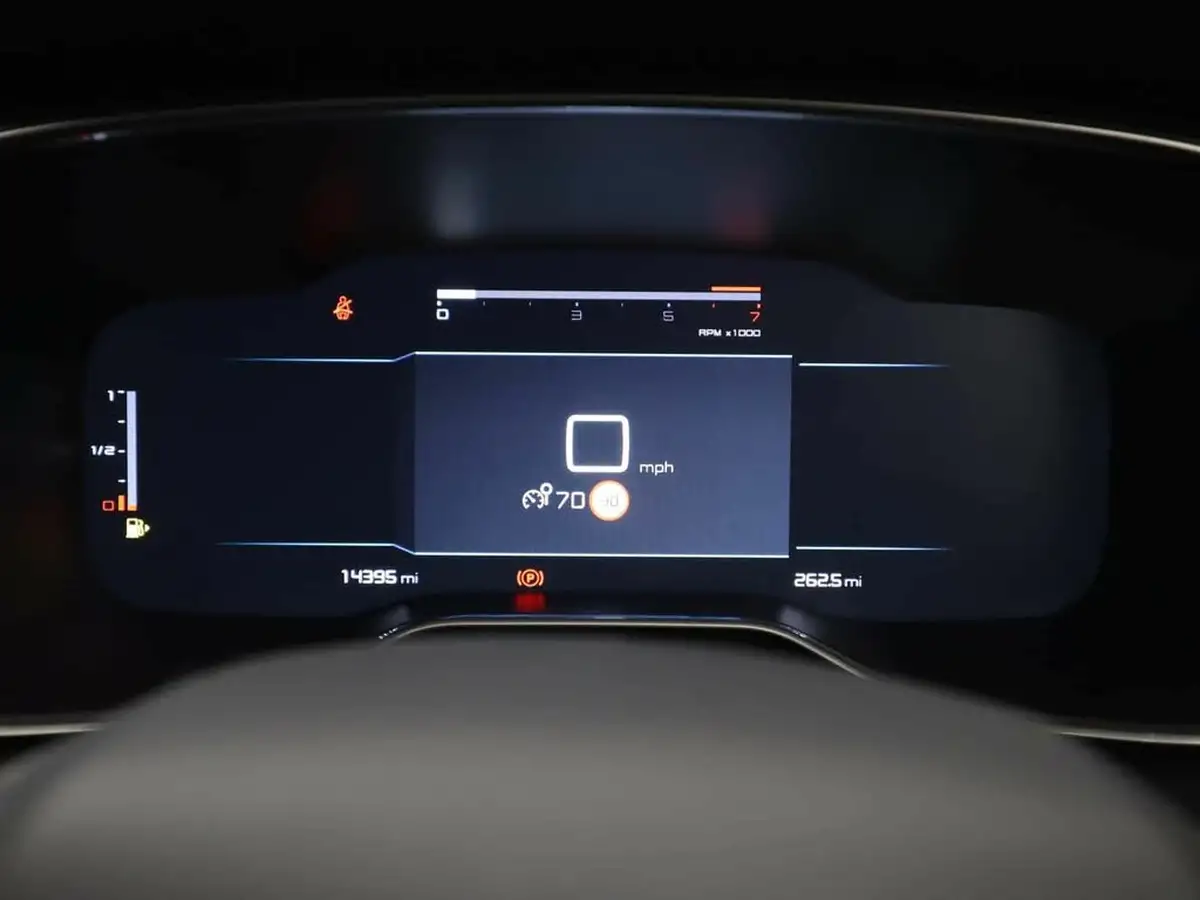 2022-citroen-c5-aircross-15bluehdi-shine-plus-big-16