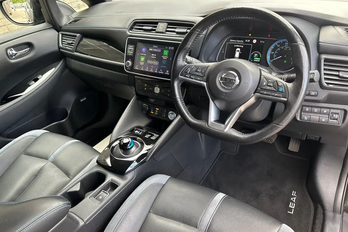 2020-nissan-leaf-e-e-tekna-big-28