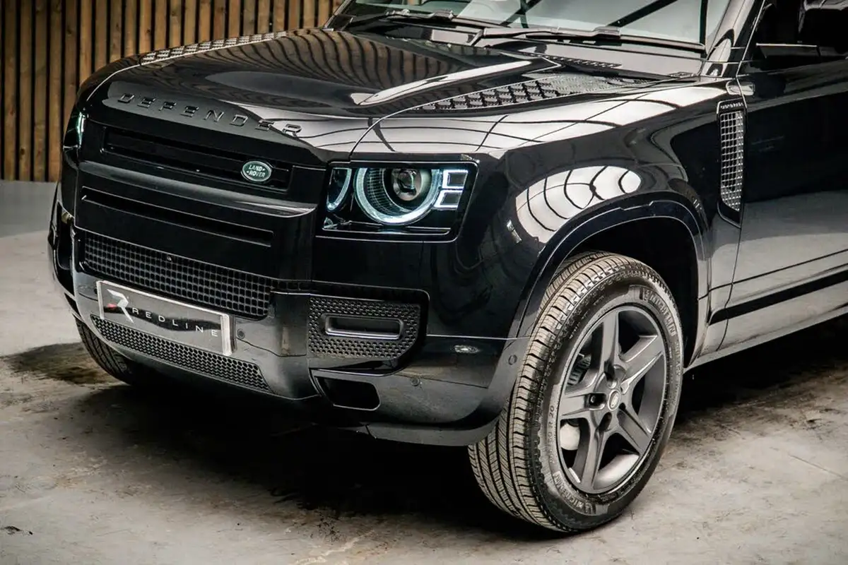 2025-land-rover-90-defender-30-d250-hard-top-x-dynamic-se-90-250pseu6e-big-14