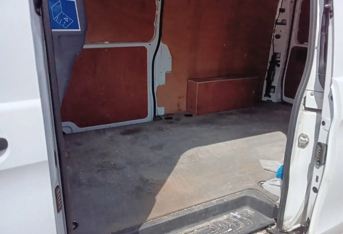 2021-mercedes-benz-vito-20cdi-116-progressive-l3-160bhpeu6dt-panel-big-13