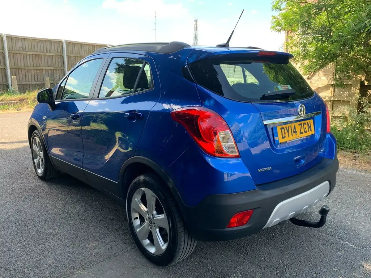 2014-vauxhall-mokka-17cdti-exclusiv-ecoflex-fwd-ss-big-3