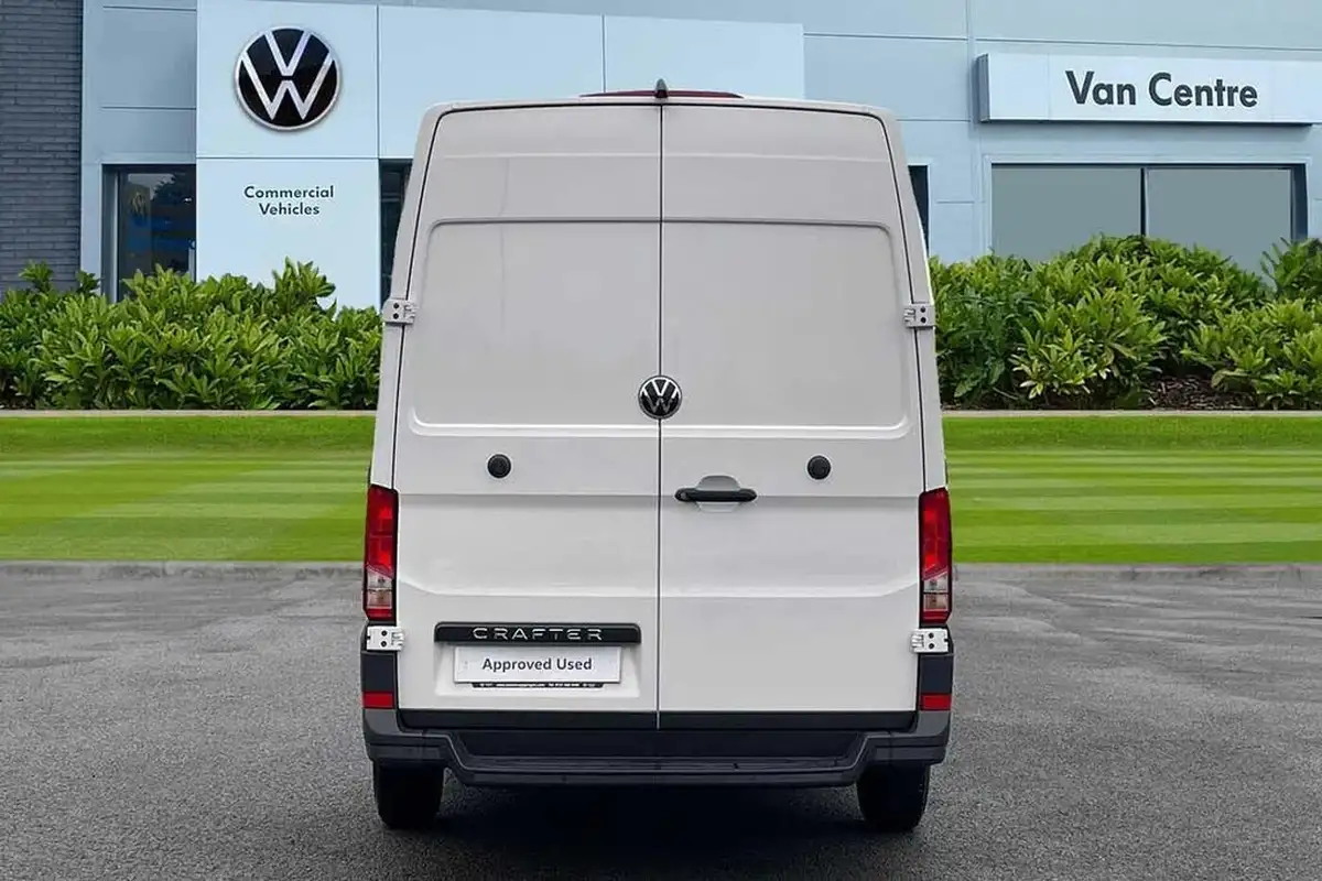 2024-volkswagen-crafter-20tdi-cr35-lwb-commerce-plus-140pseu6d-big-7