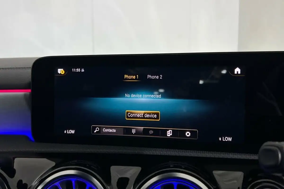 2020-mercedes-benz-cla-13-cla-250e-amg-line-premium-coupe-4d-big-26