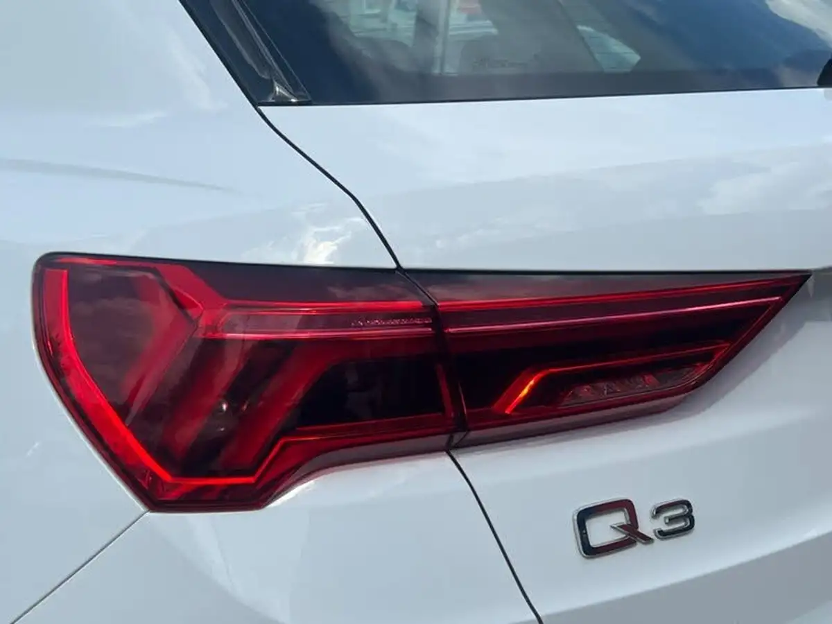 2020-audi-q3-15-35-tfsi-sport-cod-station-wagon-1498cc-big-20