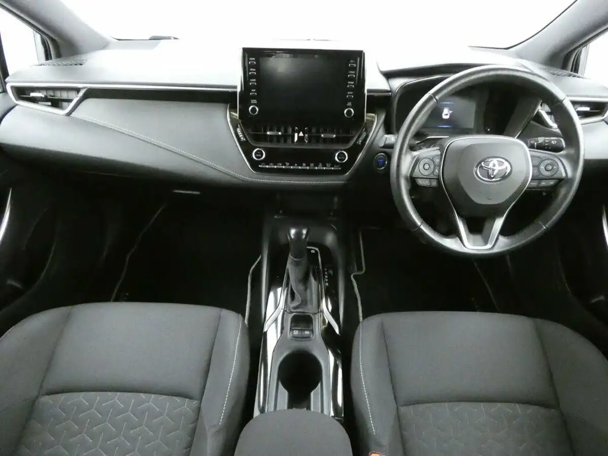 2021-toyota-corolla-18-vvt-i-icon-tech-spare-wheel-touring-sports-5d-big-16