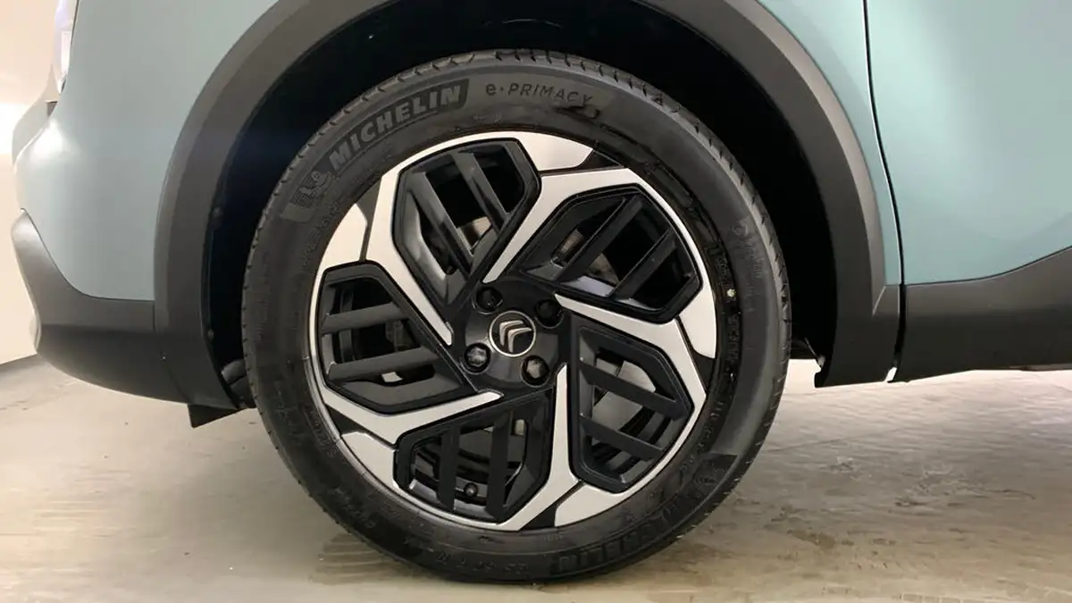 2021-citroen-c4-12-puretech-sense-plus-big-5