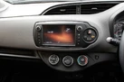 2016-toyota-yaris-133-icon-vvt-i-5d-small-25