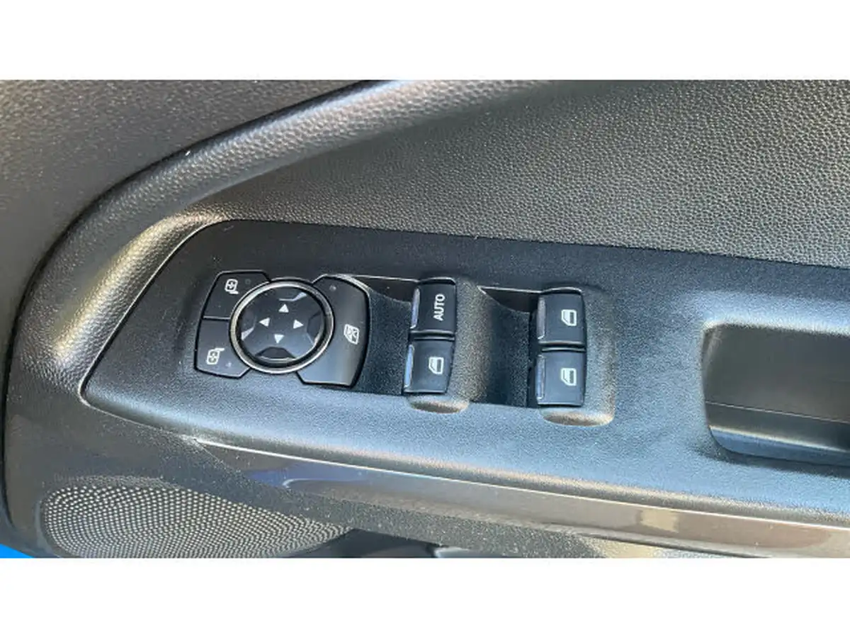 2018-ford-ecosport-10t-zetec-125ps-big-47