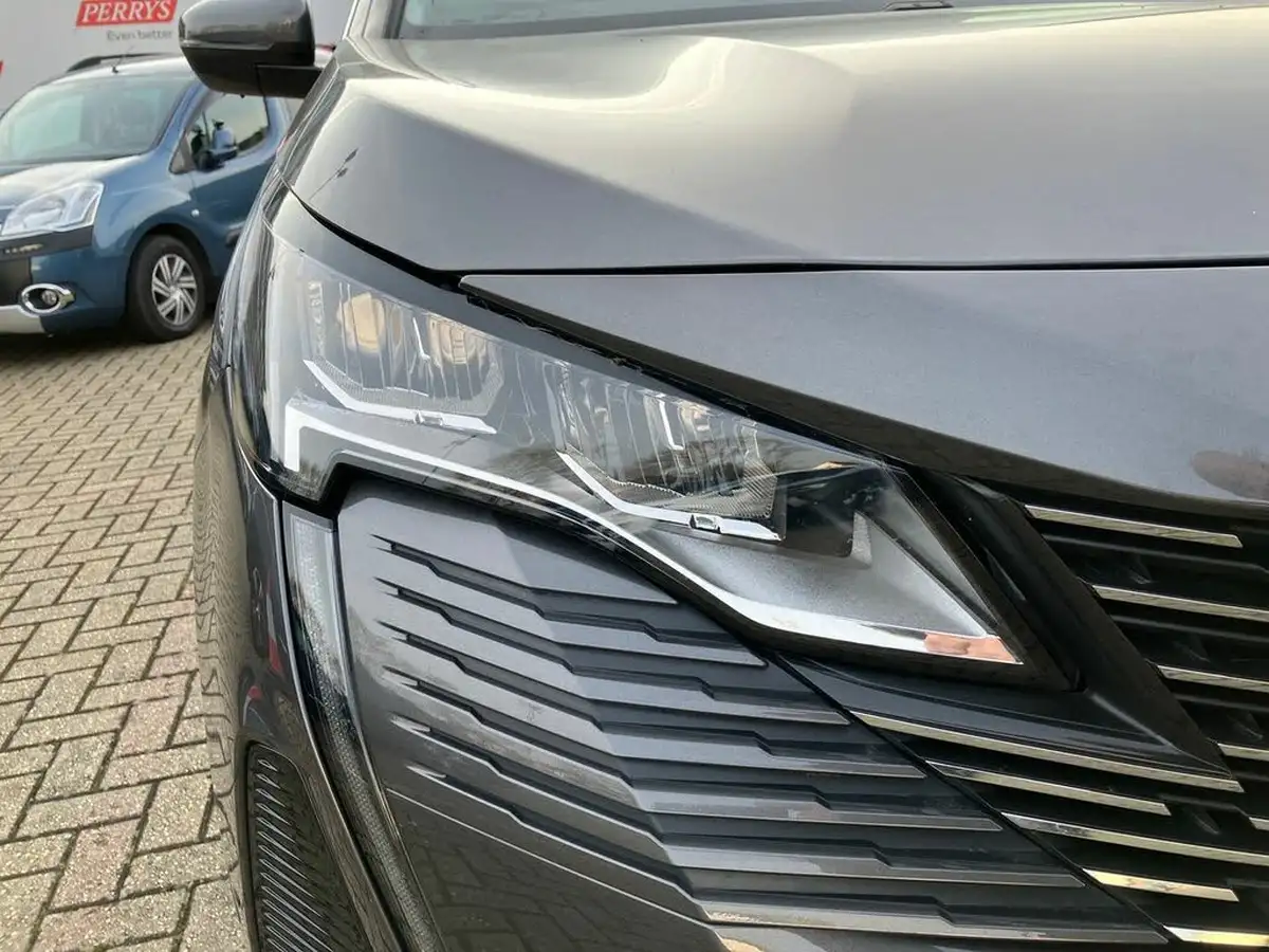 2021-peugeot-5008-suv-15-bluehdi-allure-premium-big-14