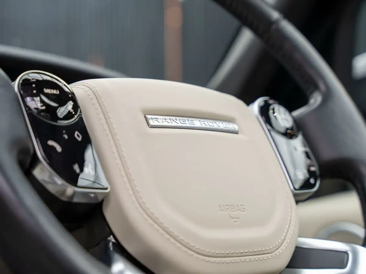 2021-land-rover-range-rover-30-p400-vogue-se-big-29
