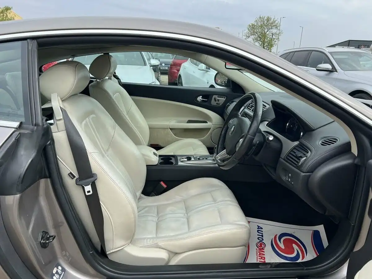 2008-jaguar-xk-42-coupe-big-13