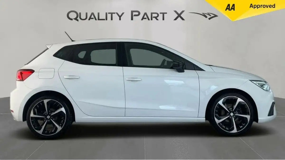 2022-seat-ibiza-10-tsi-fr-sport-110ps-dsg-big-1