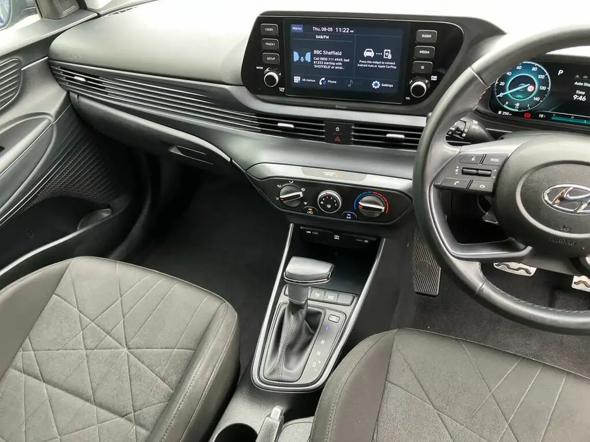 2022-hyundai-bayon-10-t-gdi-se-connect-dct-big-19