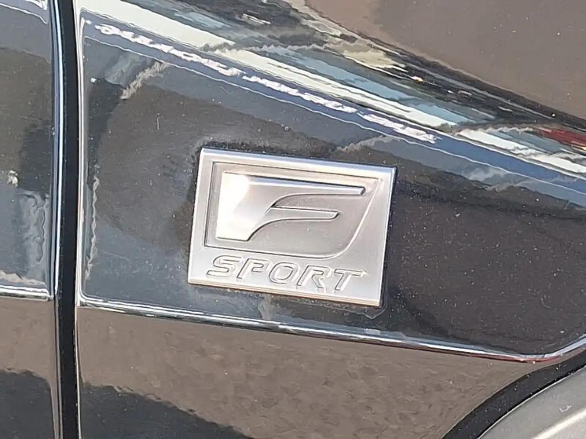 2022-lexus-ux-250h-20-f-sport-premium-plus-pack-big-11