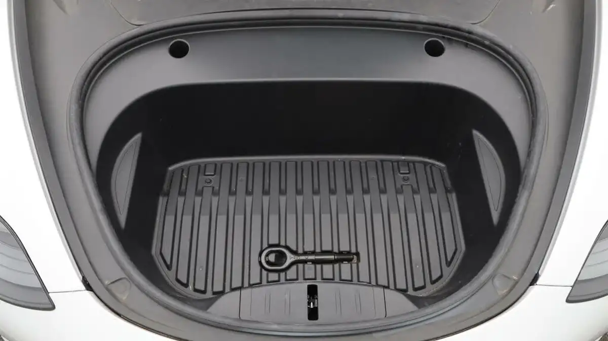 2021-tesla-model-3-e-long-range-awd-big-19